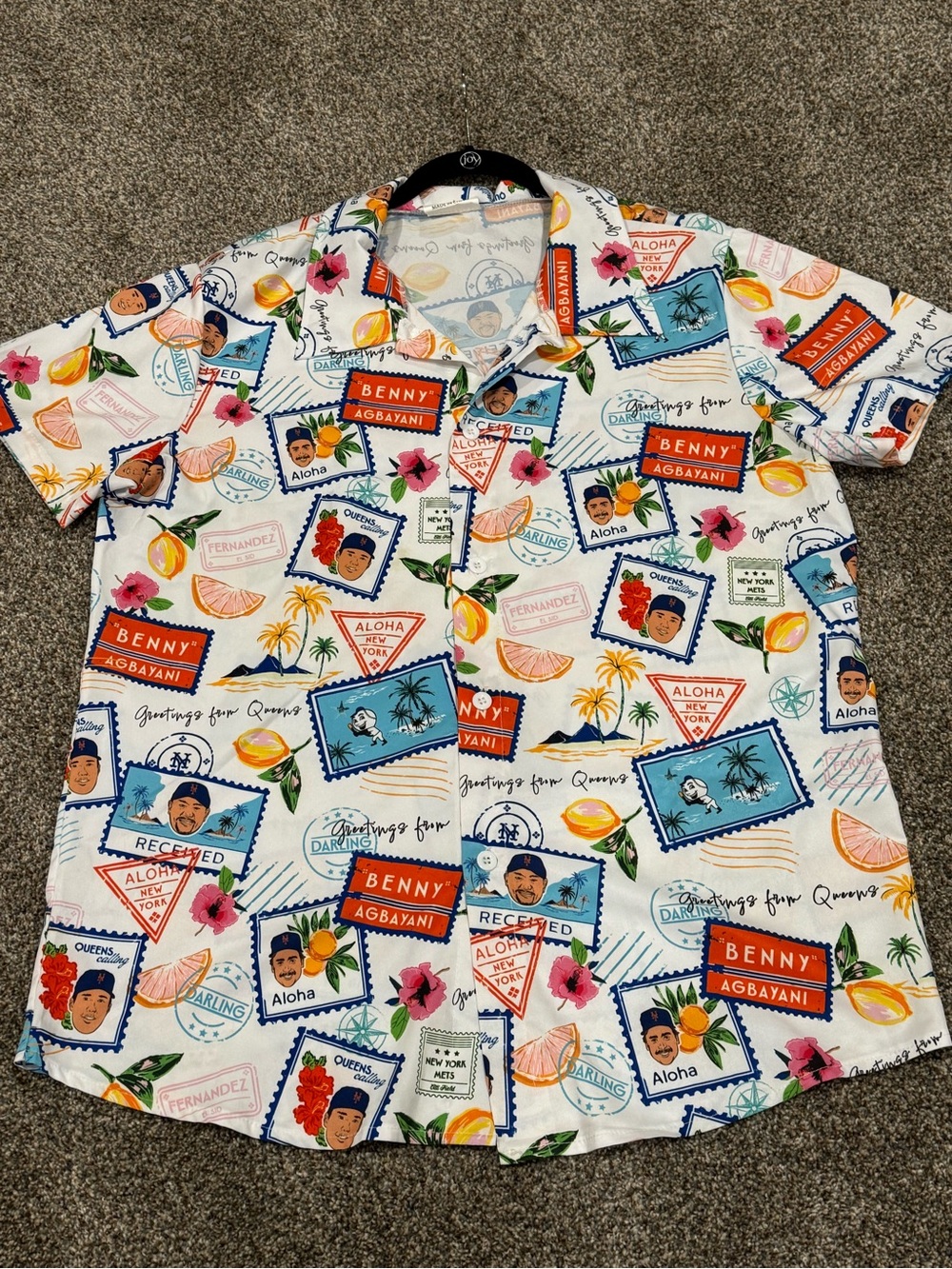 New York Mets Men’s Queens NYC: White Hawaiian Stamp-Print Short Sleeve Shirt XL